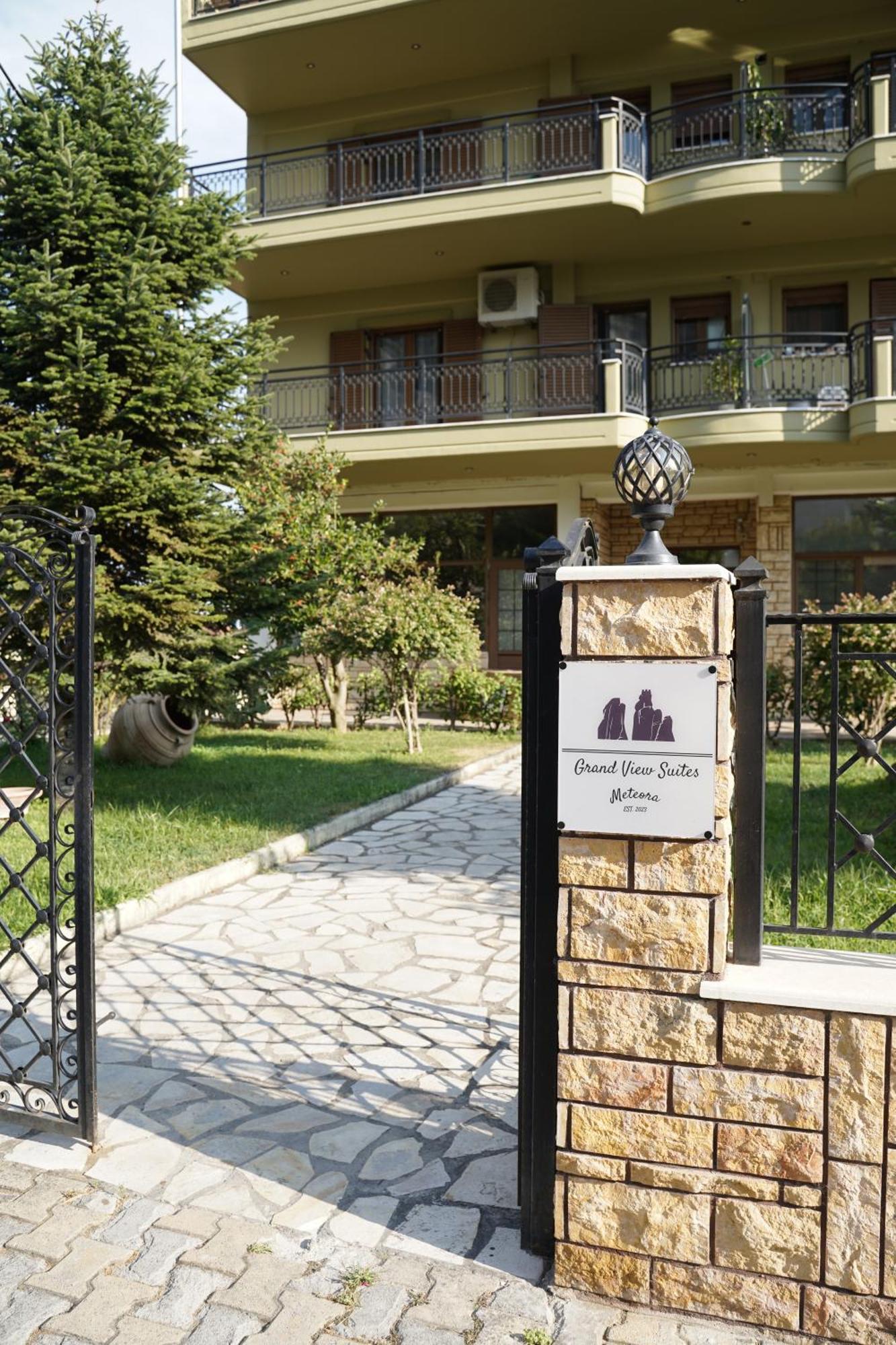 Grand View Suites Meteora Kalambaka Exteriér fotografie